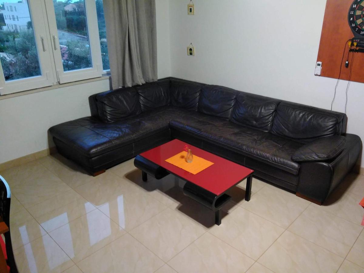 Manora Sucuraj 2 Bedroom Apartment Esterno foto