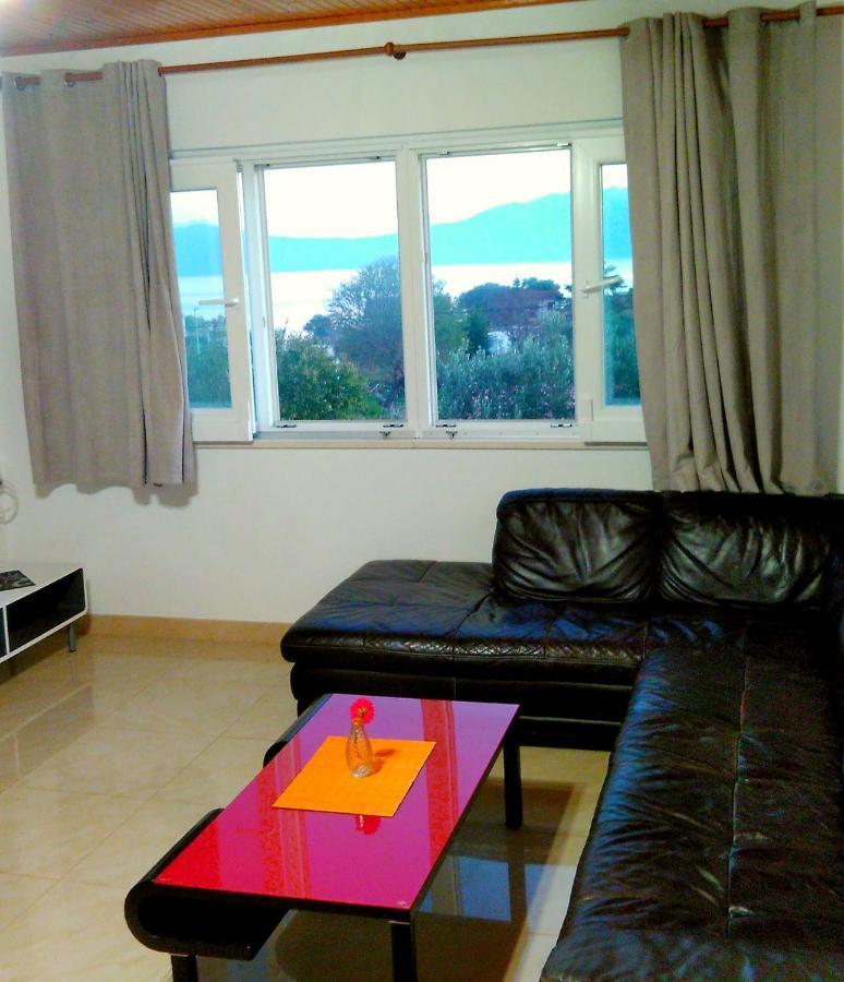 Manora Sucuraj 2 Bedroom Apartment Esterno foto