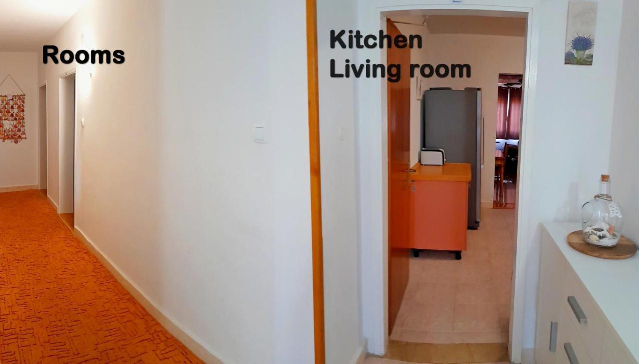 Manora Sucuraj 2 Bedroom Apartment Esterno foto